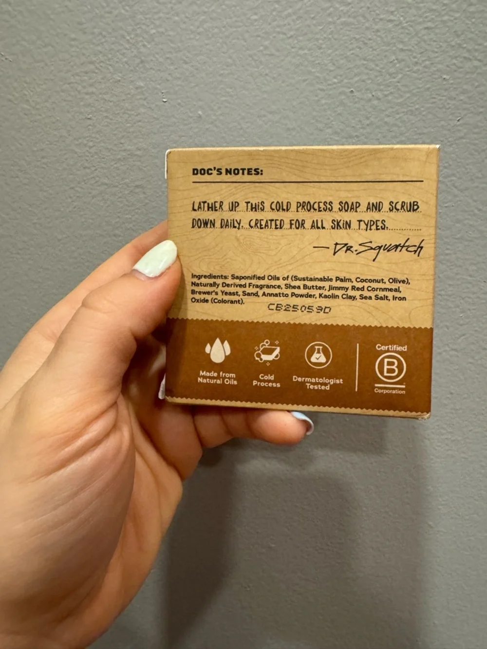 NWT Dr. Squatch Wood Barrel Bourbon Men’s Natural Soap